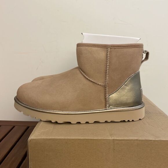 UGG Classic Mini Shine Boots Brown/Metallic USA Women Size 7/UK 5/EU 38 - Picture 9 of 15